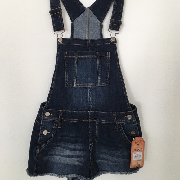 Mudd Denim - Women's Adjustable Straps Denim Overalls Shorts Mudd Denim - Women's Adjustable Straps Denim Overalls Shorts